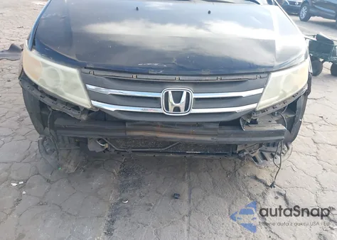 2011 Honda Odyssey Touring/Touring Elite z USA, uszkodzony, nr VIN 5FNRL5H93BB057344